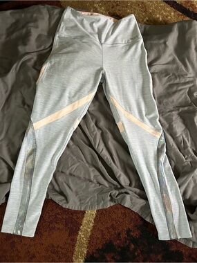 PINK Victoria's Secret Light Gray Leggings with Pale Pink Waistband